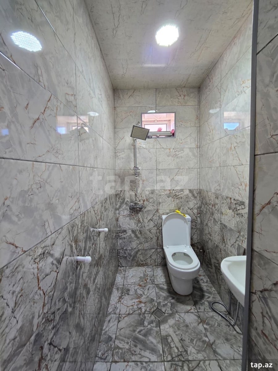 Həyət evi, Binə qəs. (11)