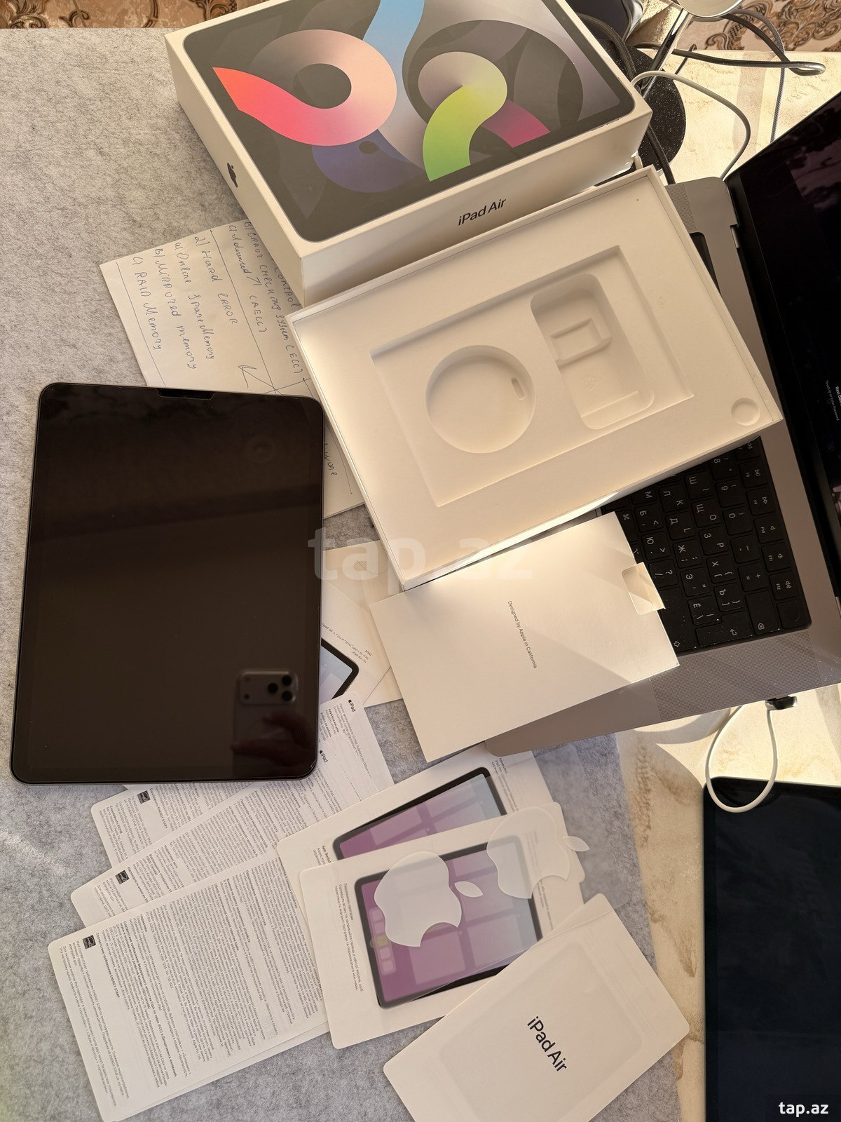 Apple iPad Air 4 Space Gray (2)