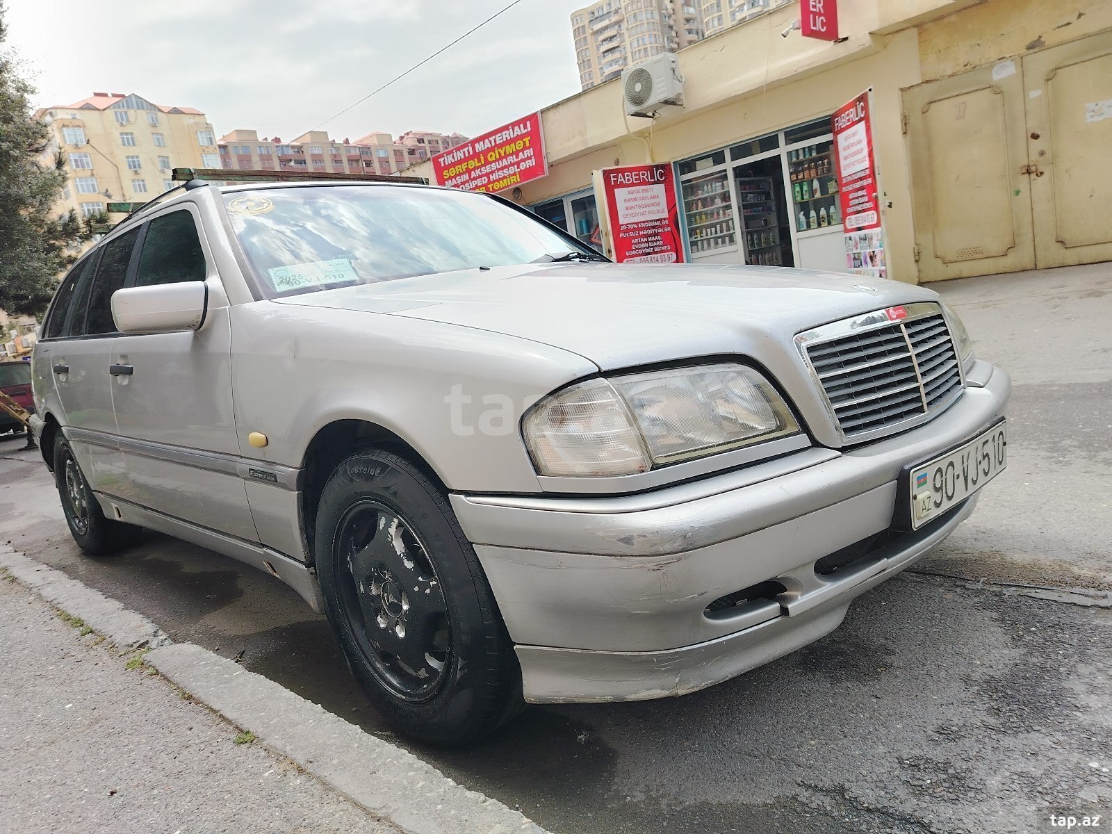 Mercedes C 220, 2000 il (2)