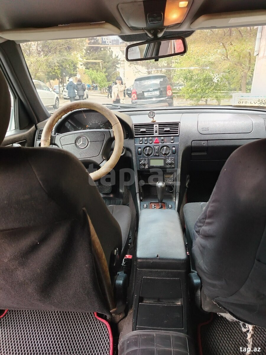 Mercedes C 220, 2000 il (7)