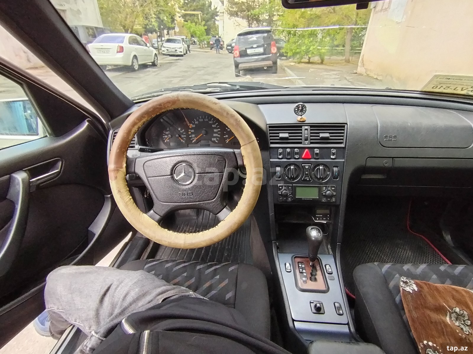 Mercedes C 220, 2000 il (8)