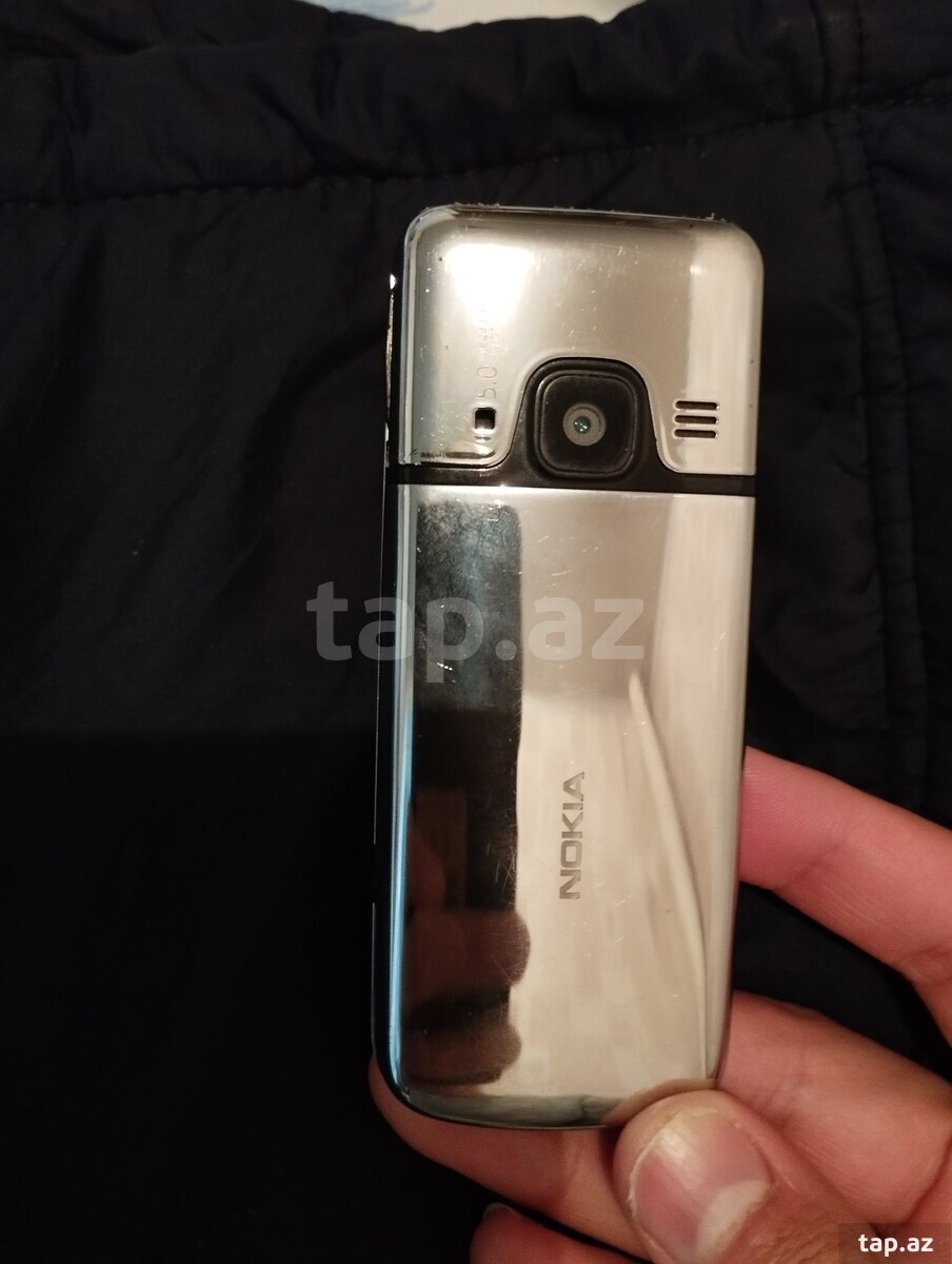 Nokia 6700 Silver Metallic (3)