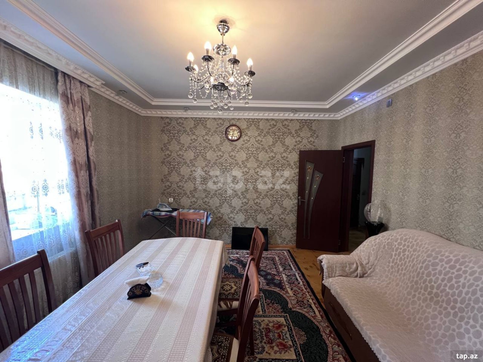 Həyət evi, Corat qəs. (11)