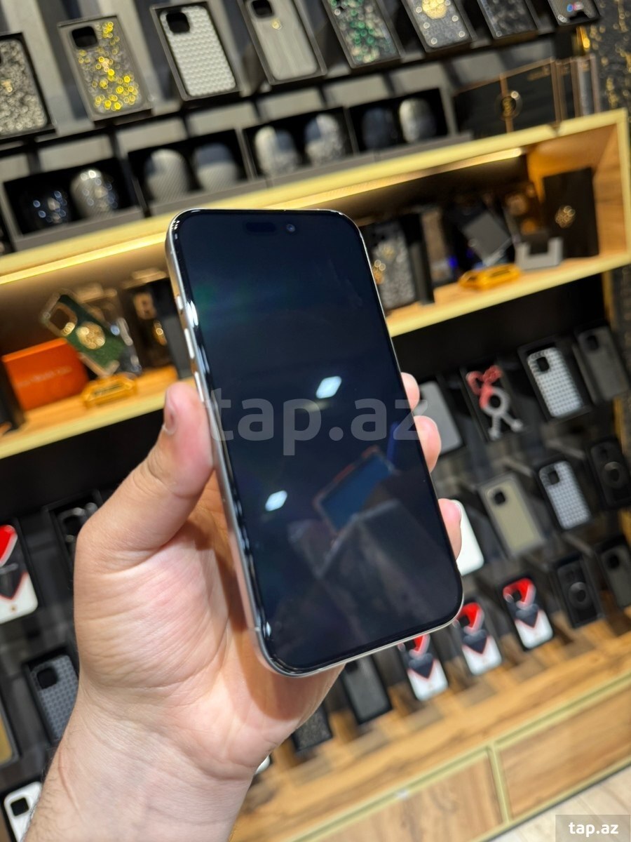 Apple iPhone 15 Pro Natural Titanium 256GB/8GB (4)