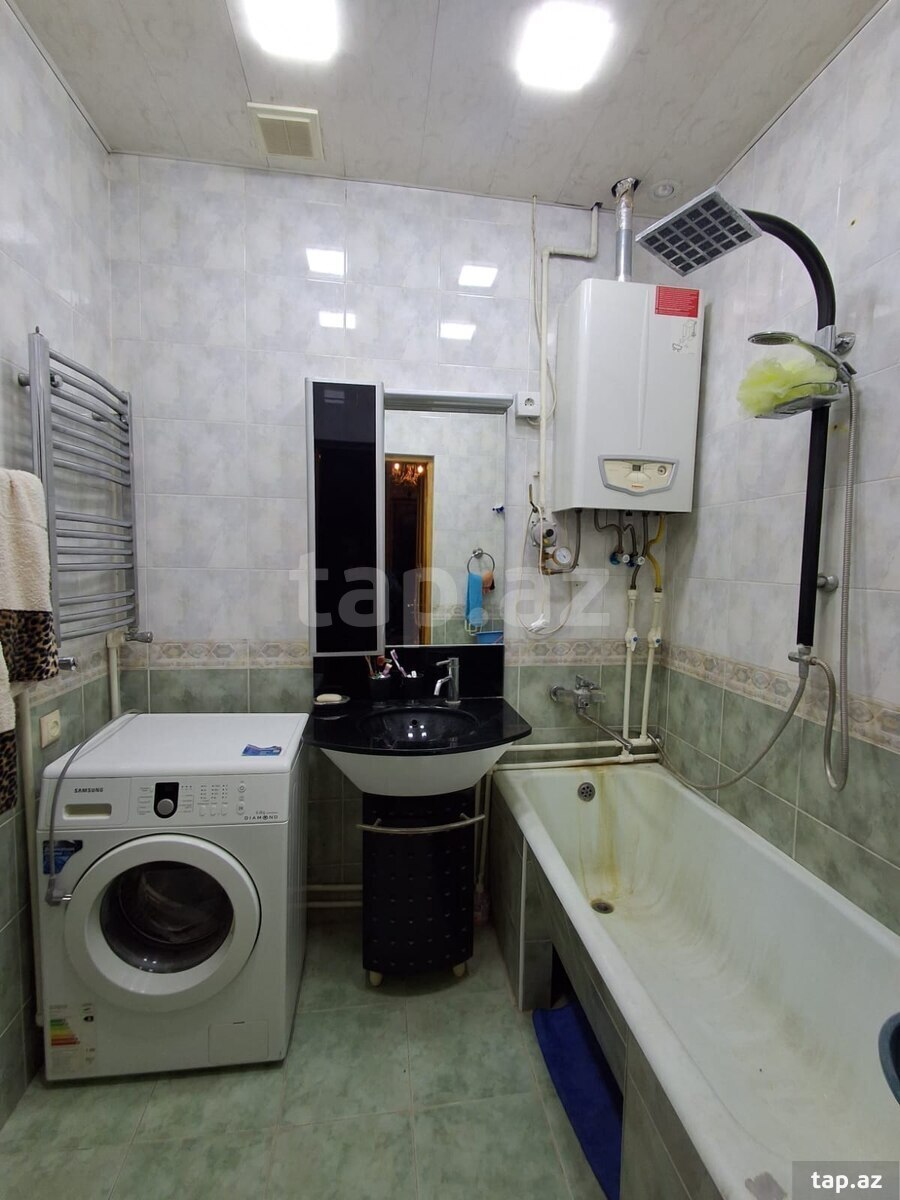 3-otaqlı mənzil, 2-ci məhəllə., 95 m²