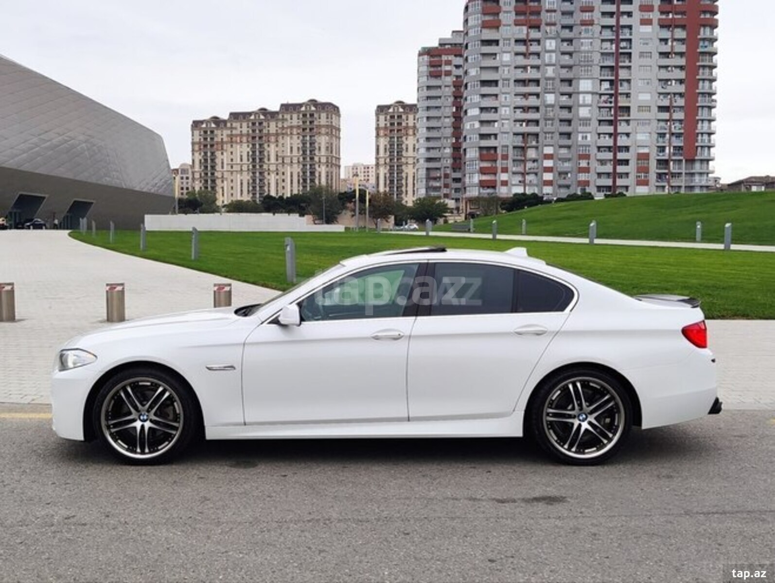 "BMW E38/E65/F10/F01" diskləri R20 (6)