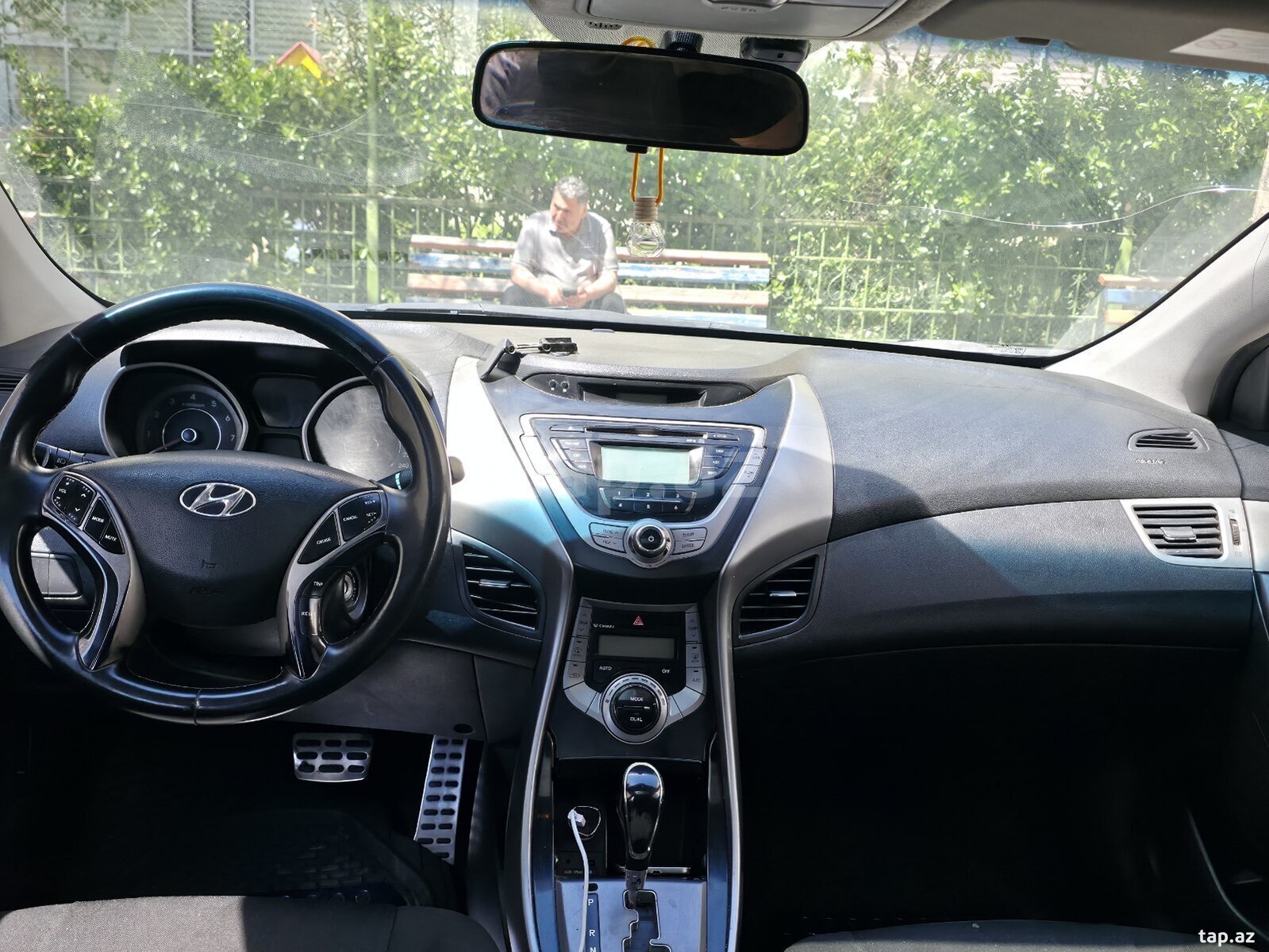 Hyundai Elantra, 2013 il (4)