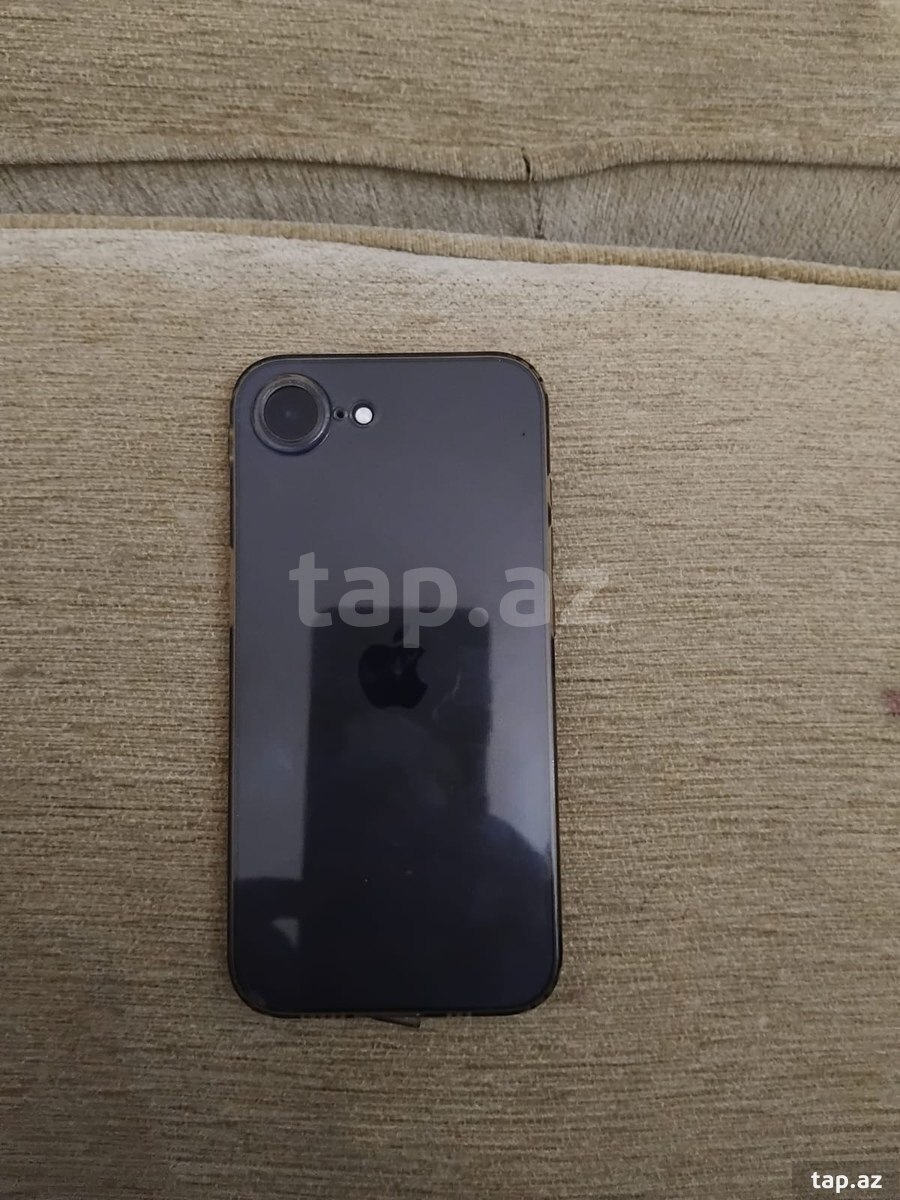 Apple iPhone 16e Black 128GB/8GB (4)