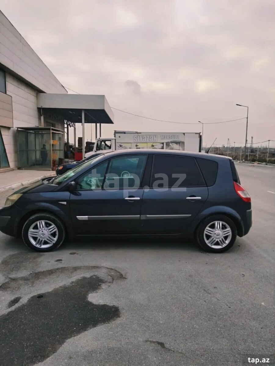Renault Megane Scenic, 2005 il (2)