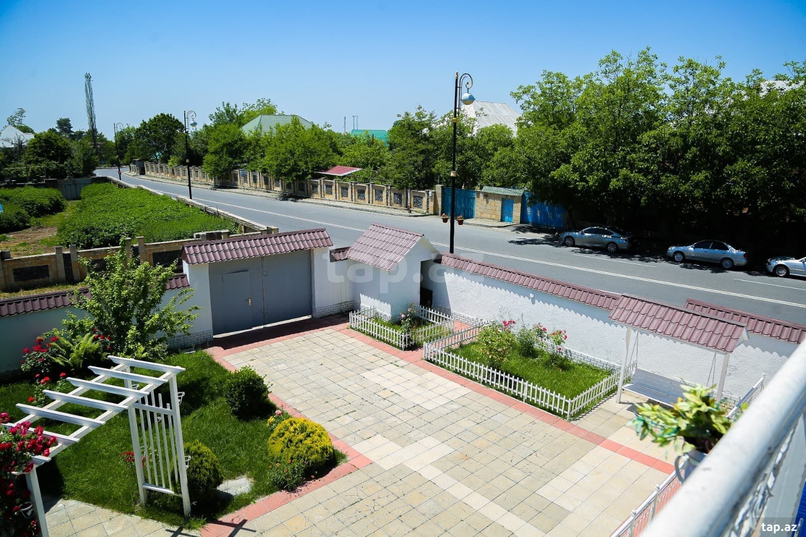 Həyət evi kirayə verilir, Qəbələ r. (25)