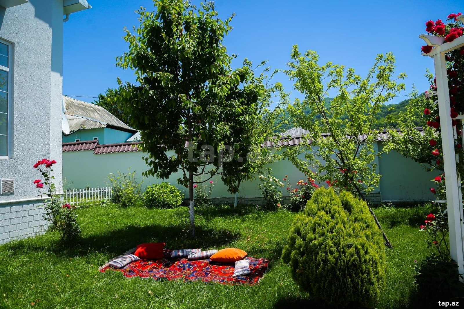 Həyət evi kirayə verilir, Qəbələ r. (14)
