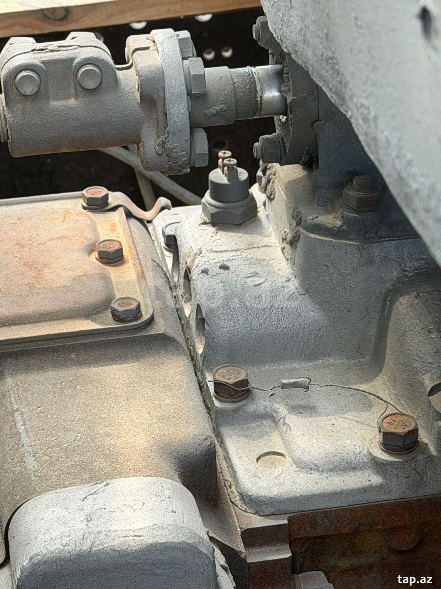 Yük maşını KamAz, 1997 il (6)