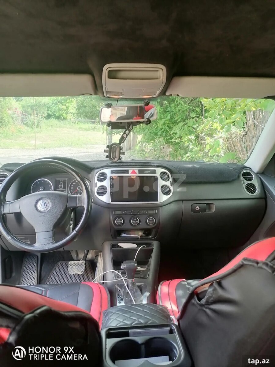 Volkswagen Tiguan, 2009 il (4)