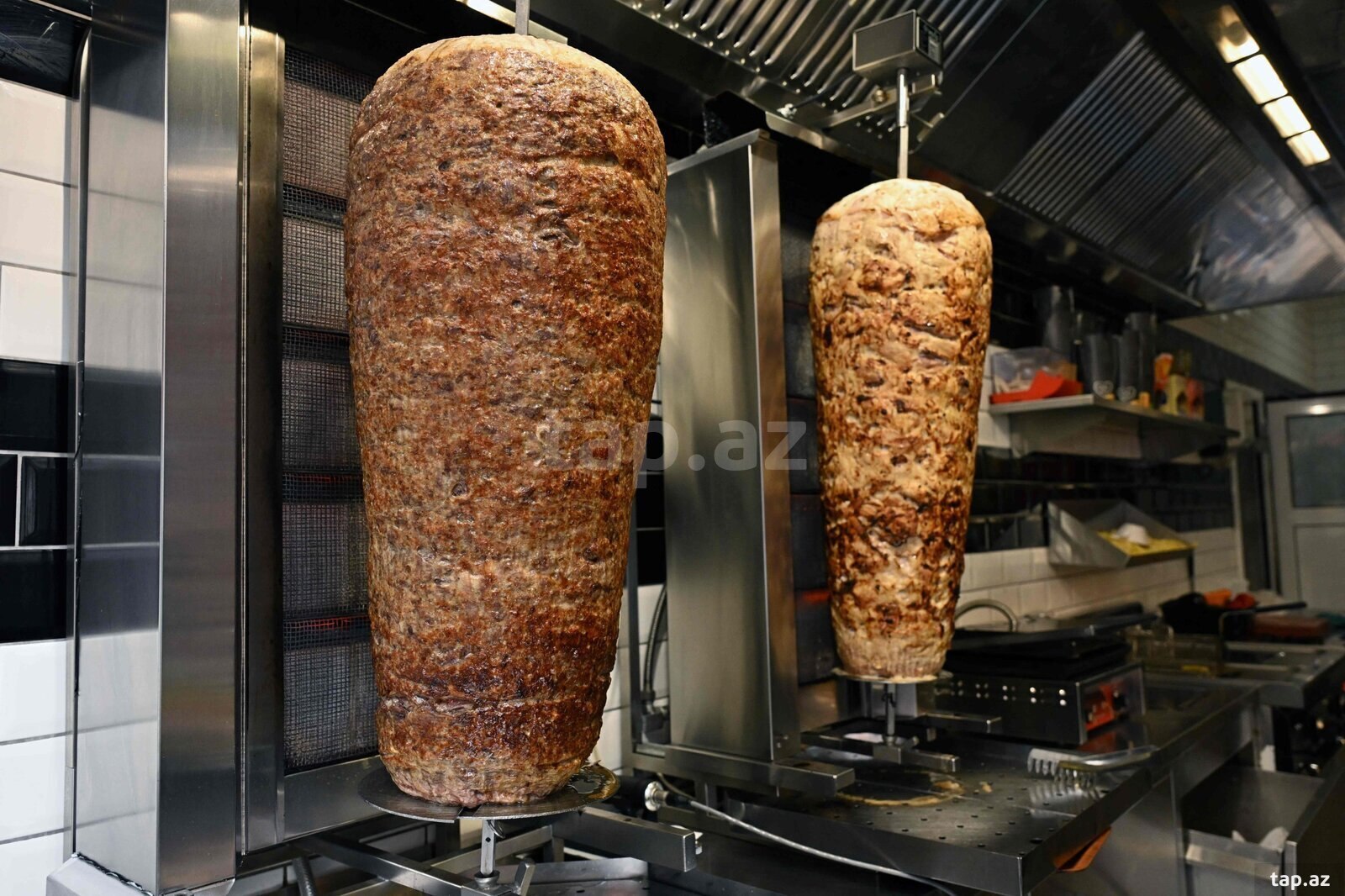 Dönərçi işi axtarıram