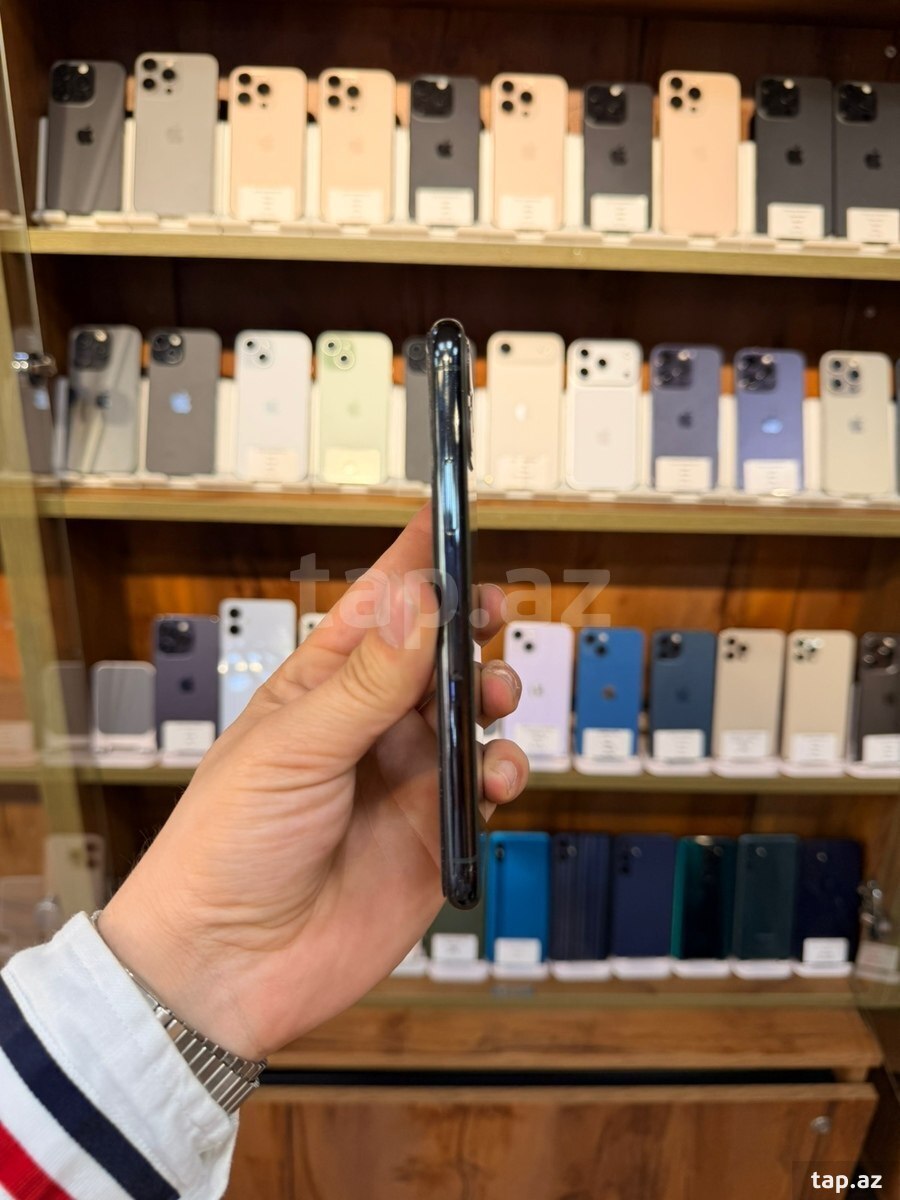 Apple iPhone 11 Pro Space Gray 256GB/4GB (2)