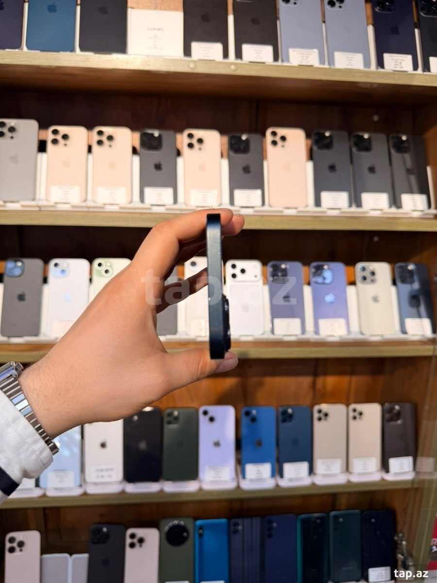 Apple iPhone 14 Plus Midnight 128GB/4GB (3)