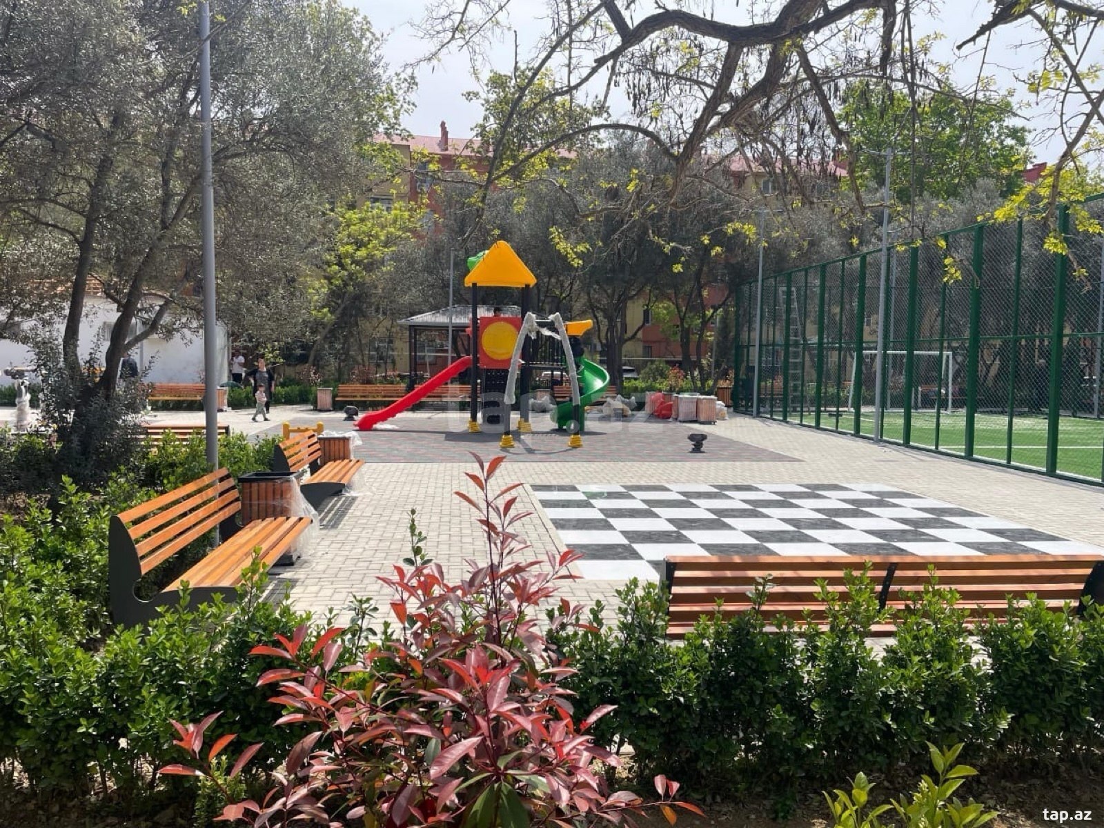 2-otaqlı mənzil, Neftçilər m., 45 m²