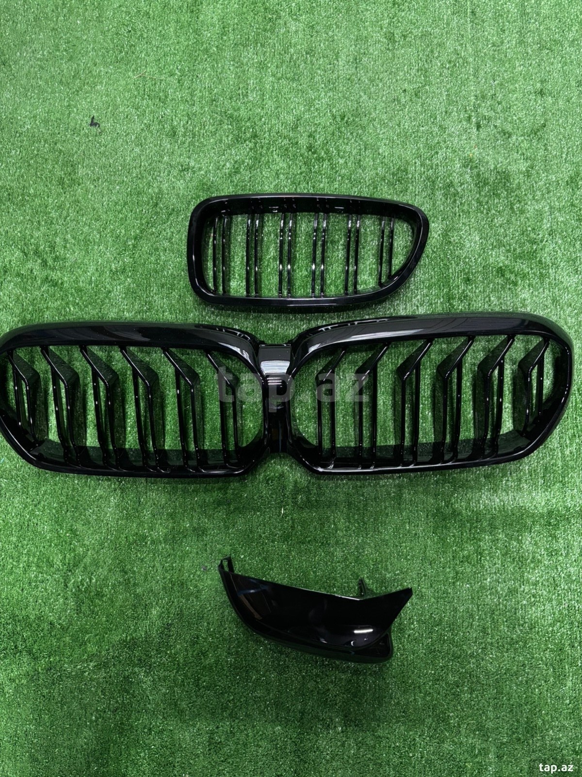 BMW G30 radiator barmaqlığı