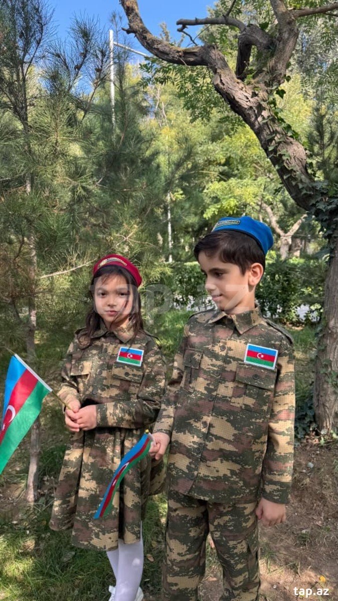 Hərbi geyimlər (3)