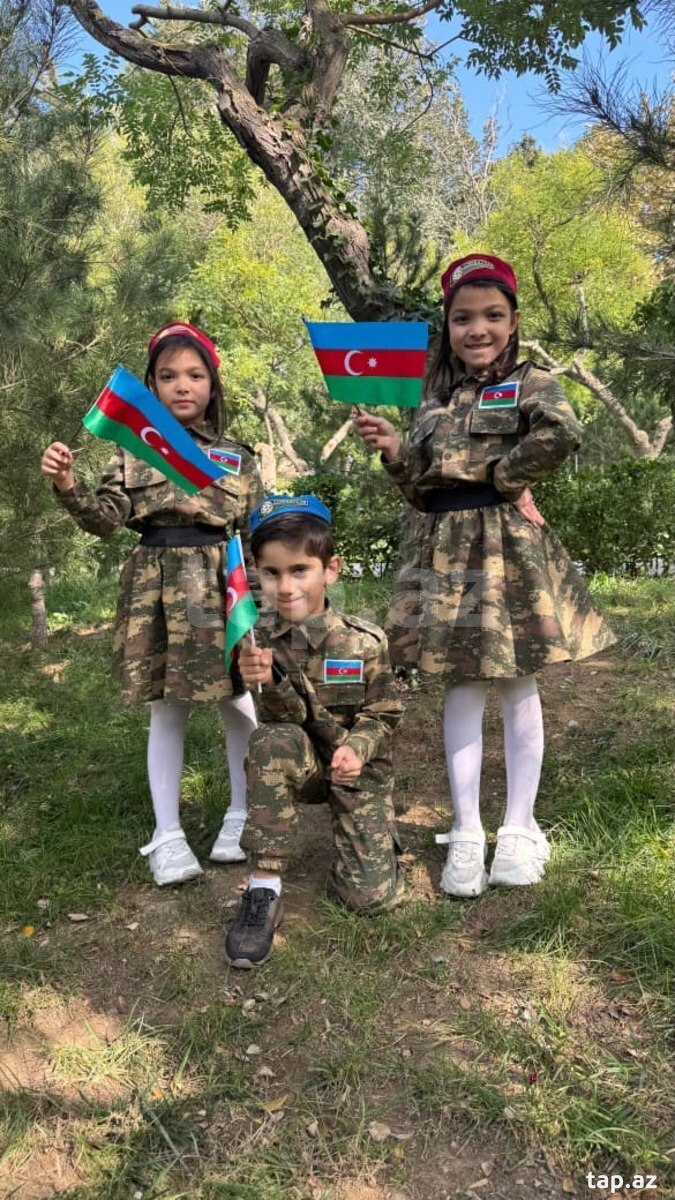 Hərbi geyimlər (2)