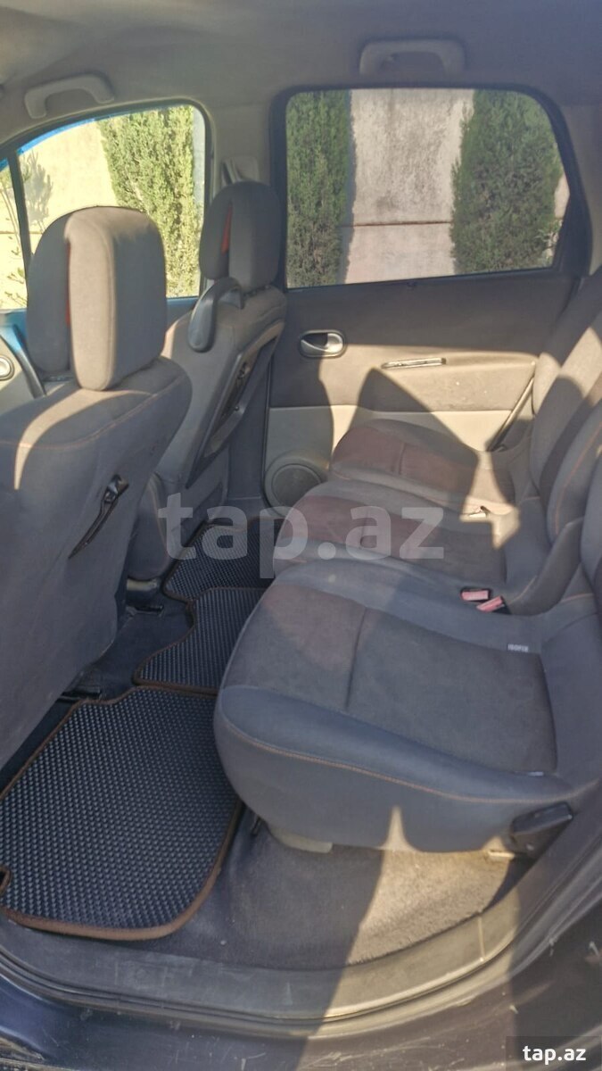 Renault Megane Scenic, 2008 il (7)