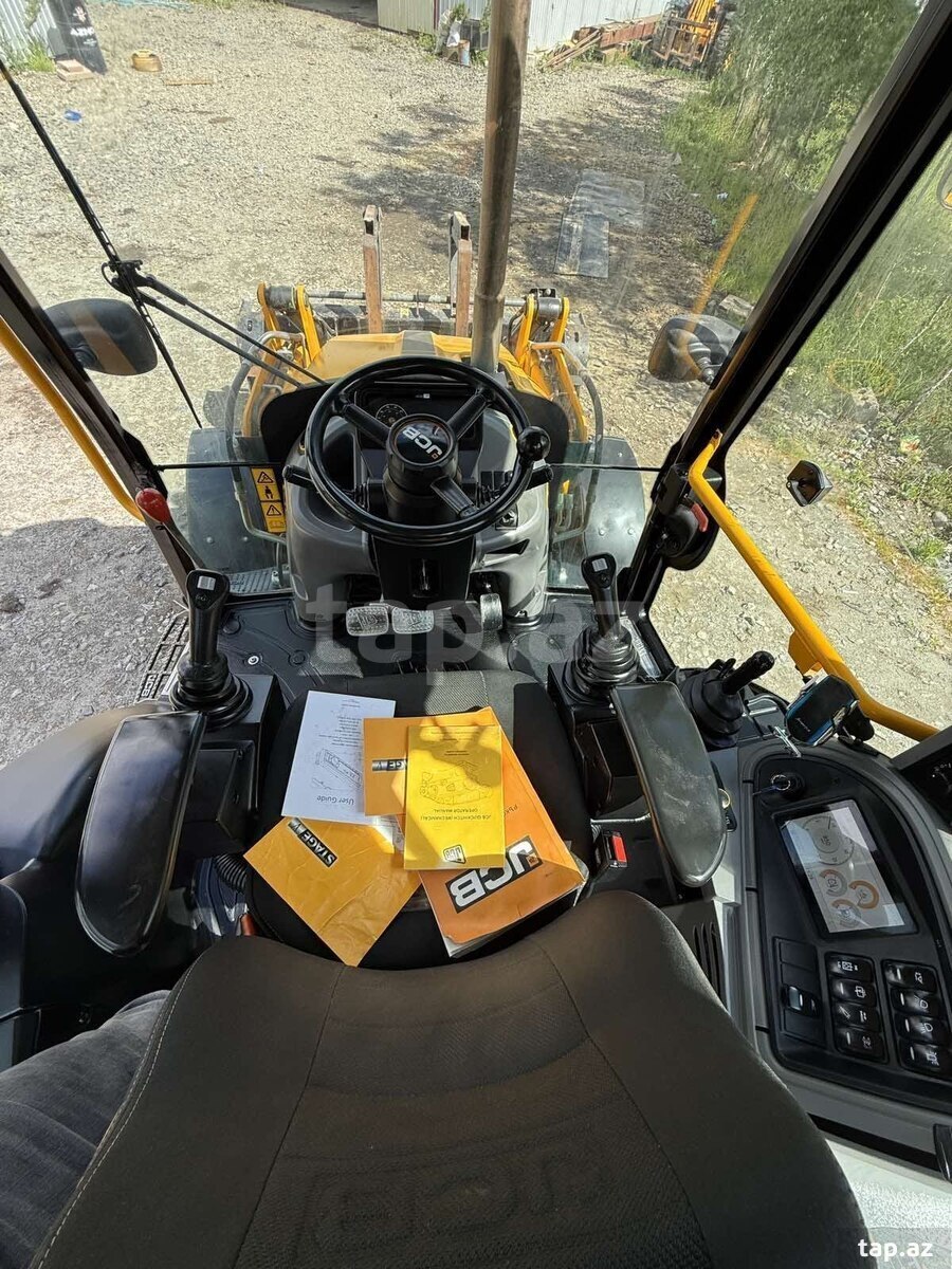 JCB, 2021 il (15)