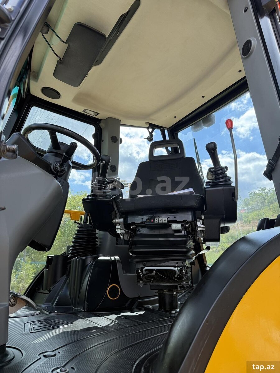 JCB, 2021 il (17)