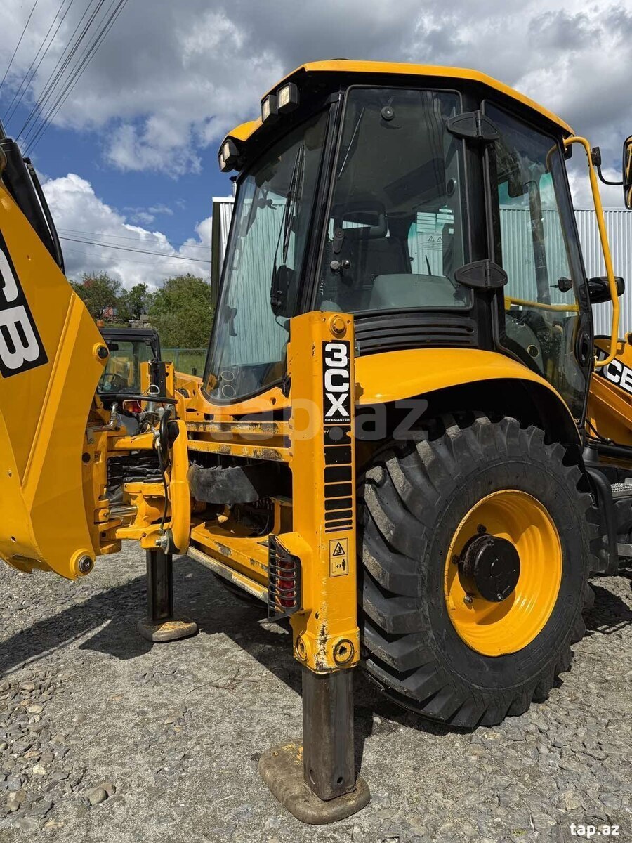 JCB, 2021 il (14)