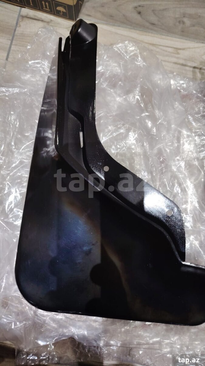 Toyota palçıq qoruyucususu
