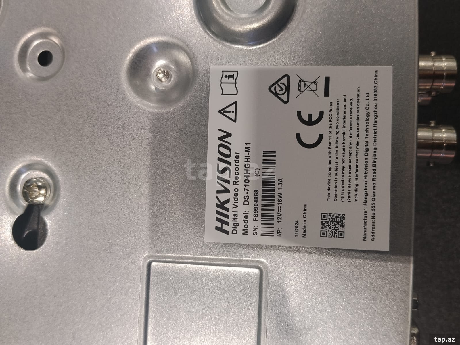 DVR Hikvision DS-7104HGHI-M1 (2)
