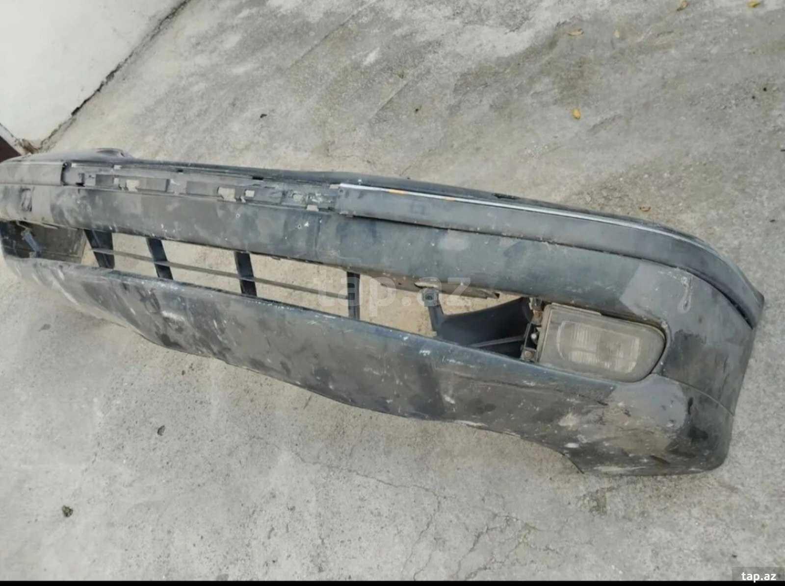 BMW E39 ön buferi