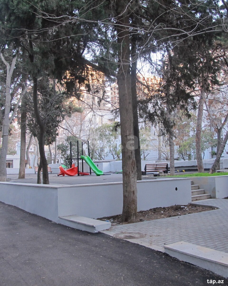 2-otaqlı mənzil, 28 May m., 50 m²