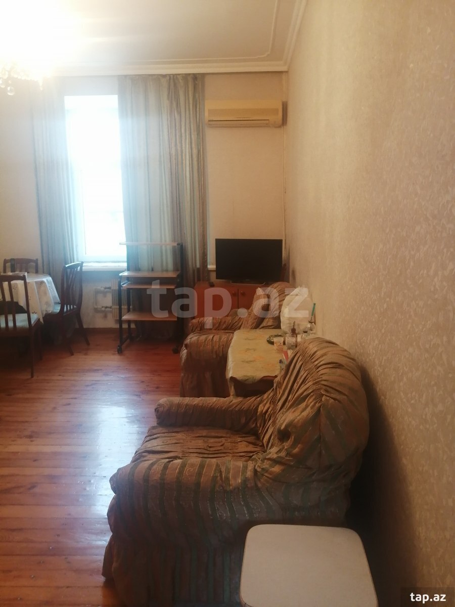 2-otaqlı mənzil, 28 May m., 50 m²