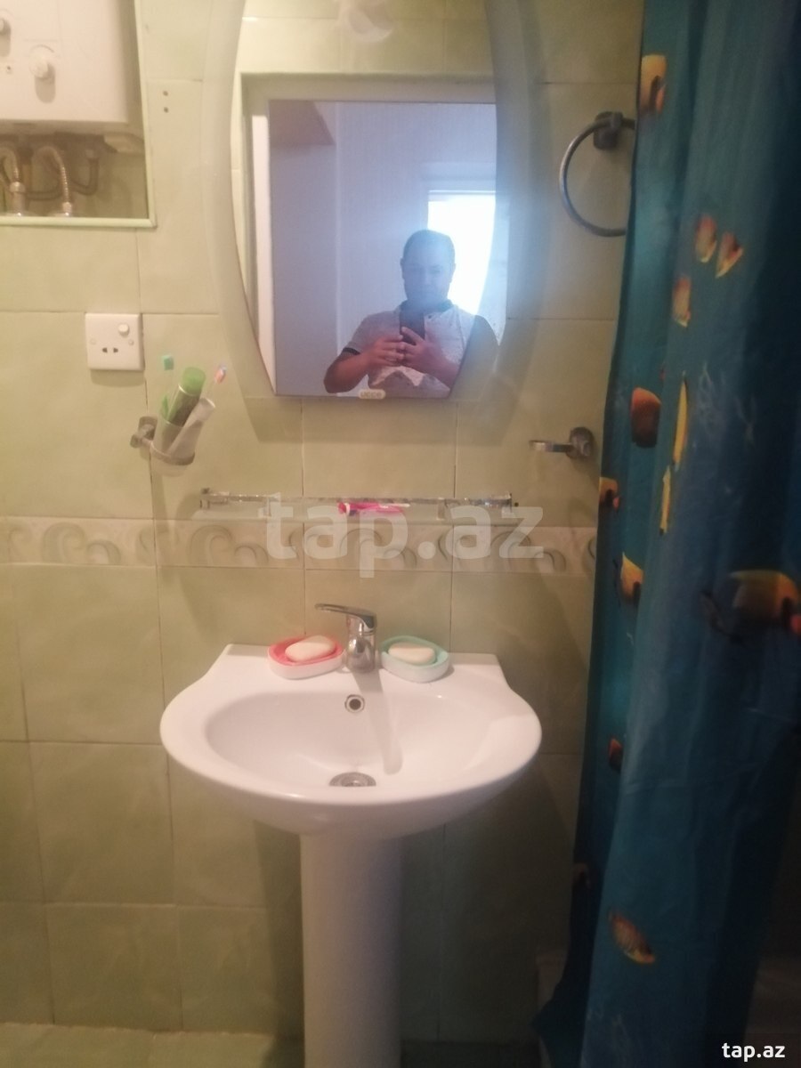 2-otaqlı mənzil, 28 May m., 50 m²