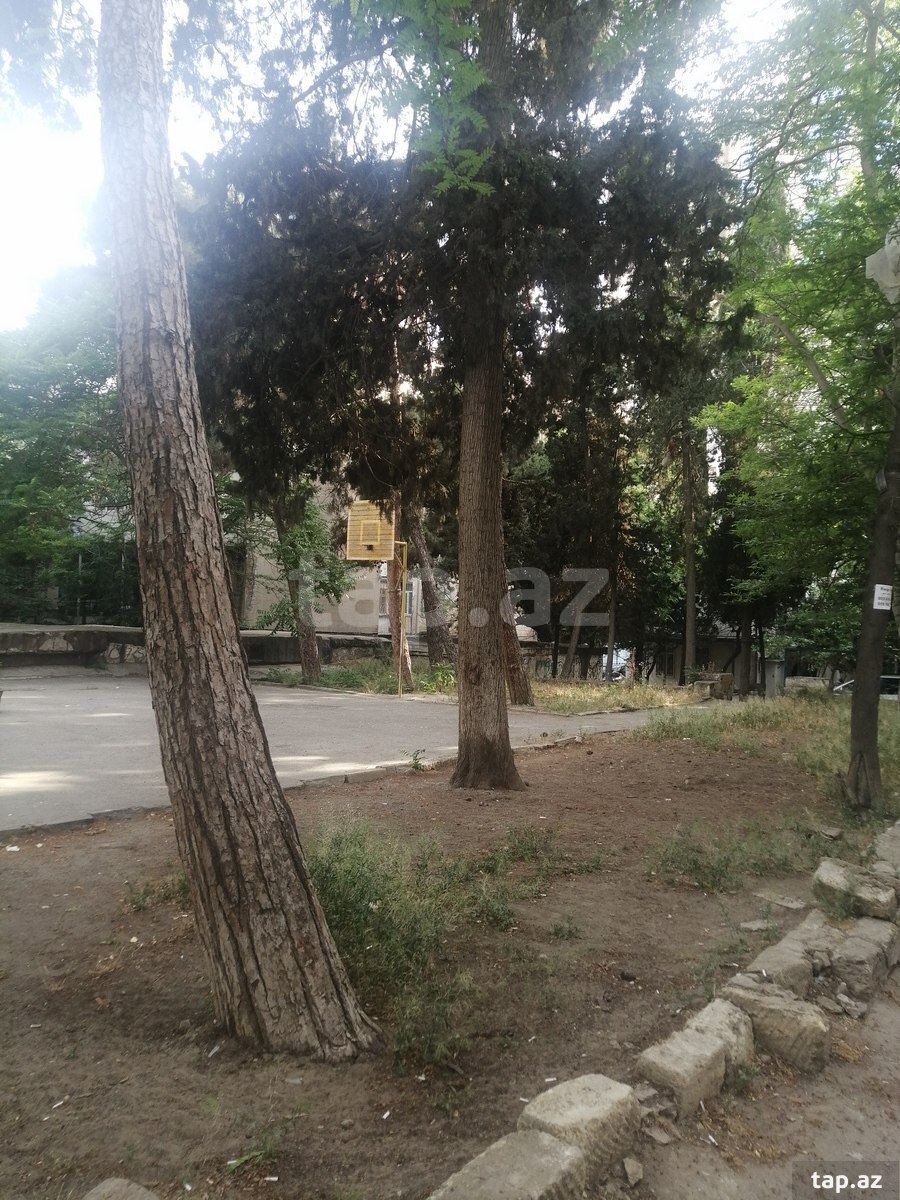 2-otaqlı mənzil, 28 May m., 50 m²
