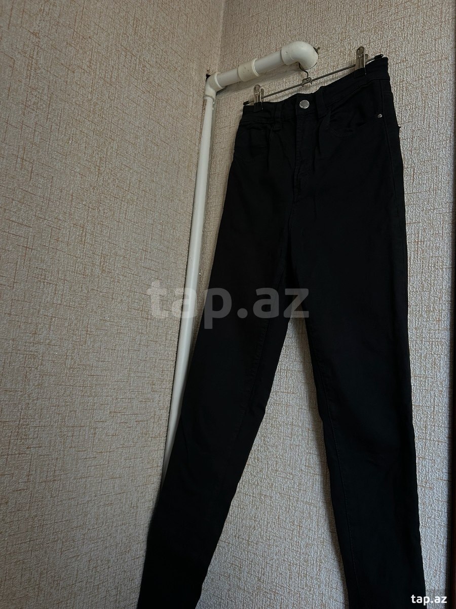 Cins şalvar Stradivarius