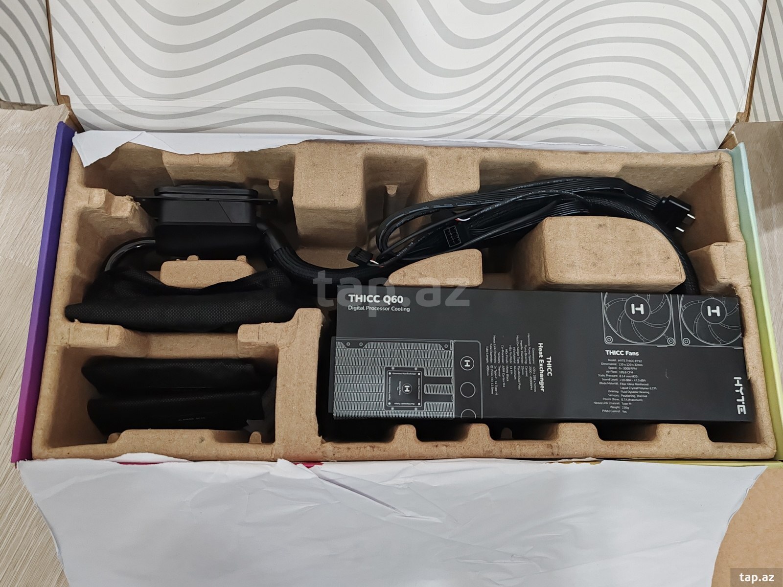 HYTE Thicc Q60 240 / 60 mm Android Water Cooling