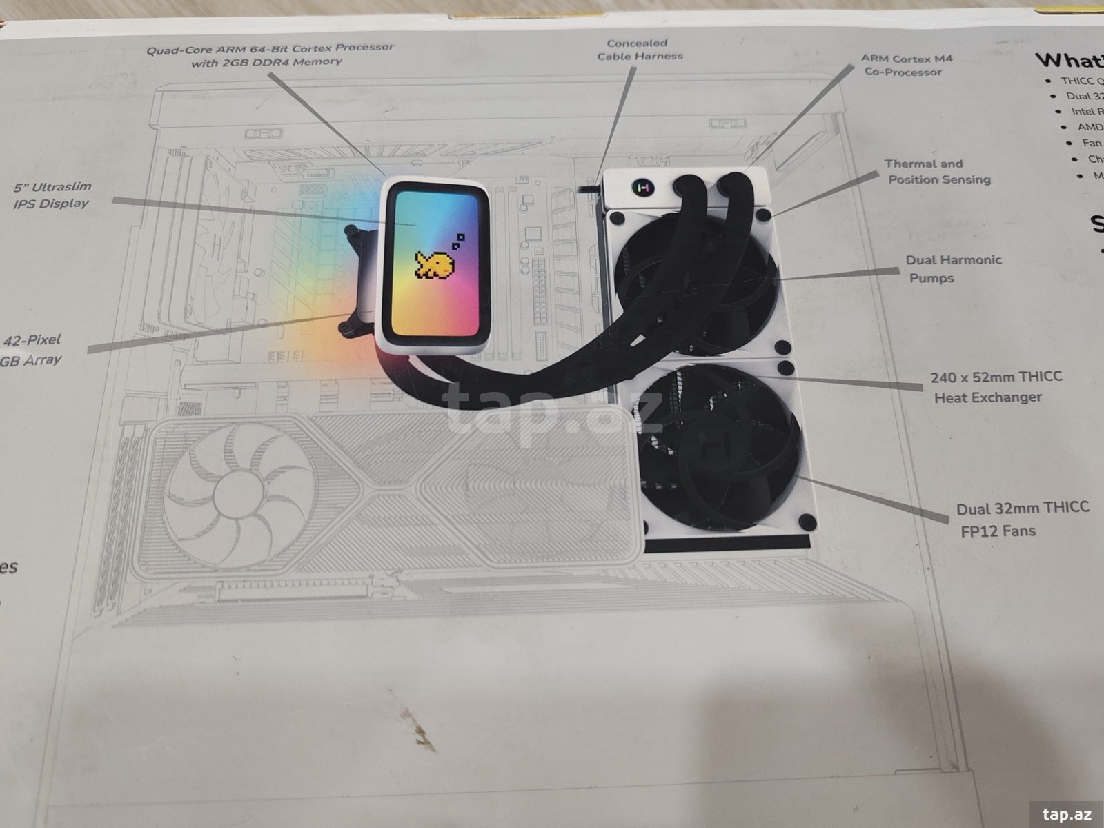 HYTE Thicc Q60 240 / 60 mm Android Water Cooling (12)
