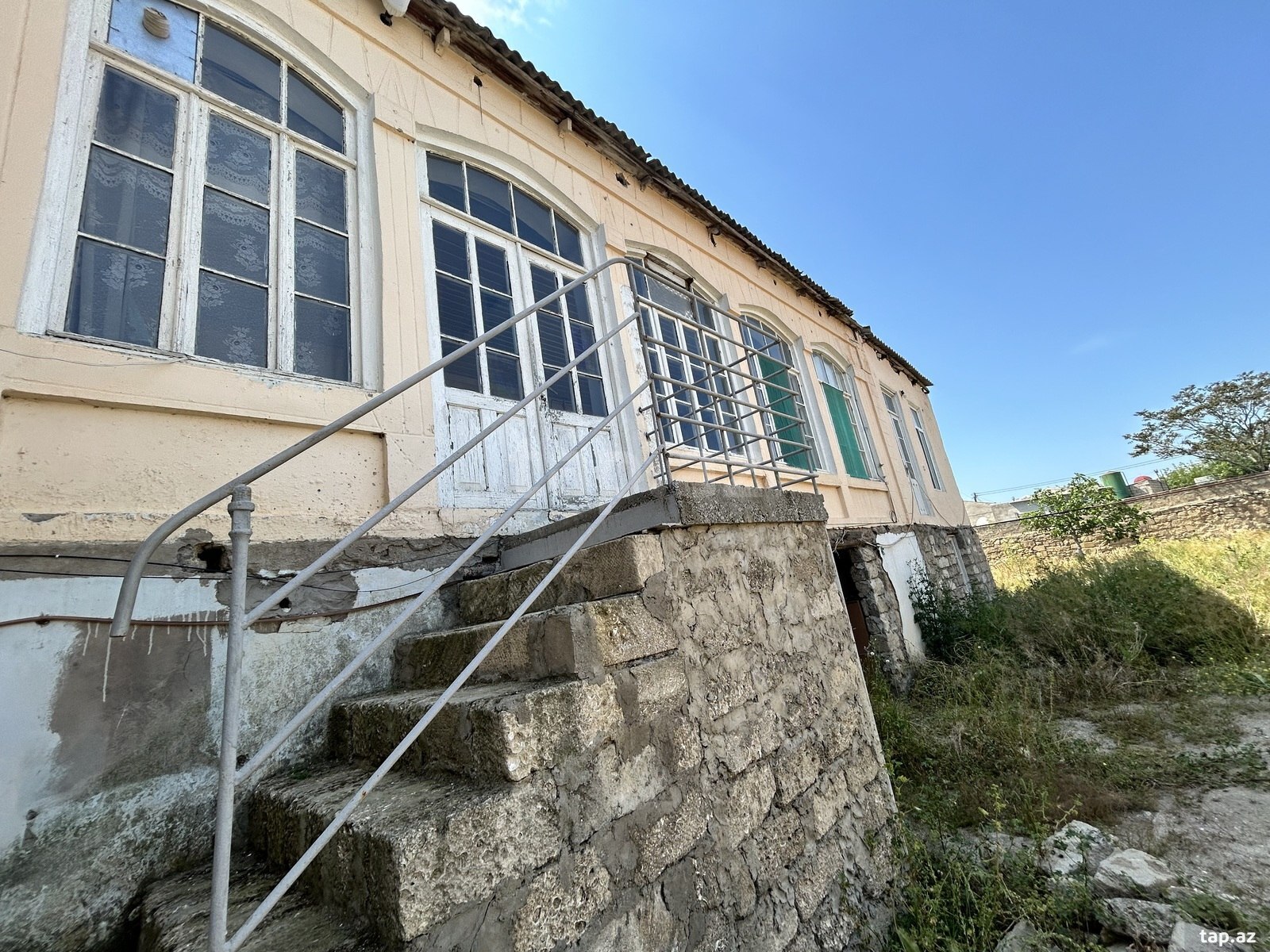 12 sot torpaq sahəsi, Binə qəs. (10)