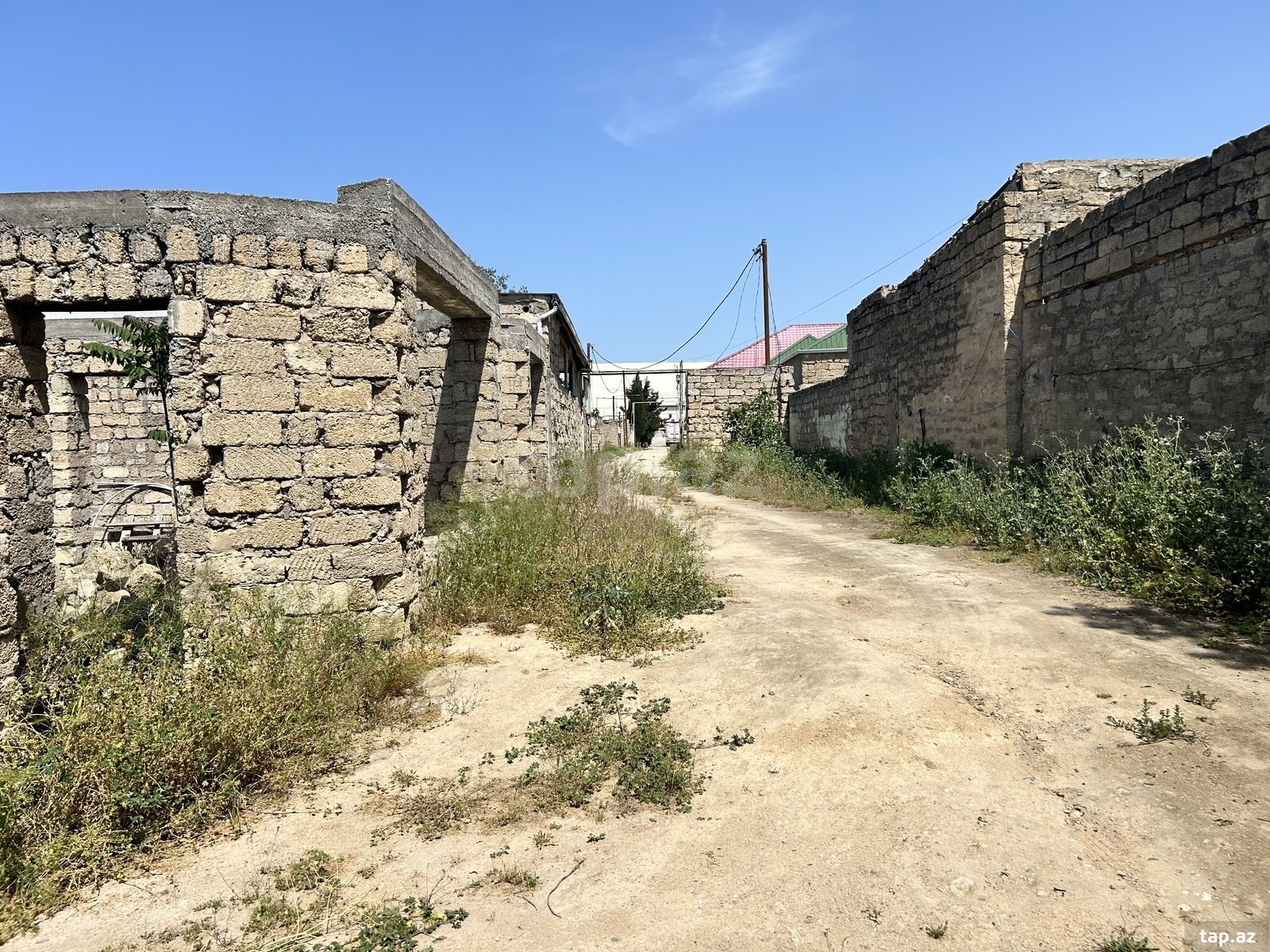 12 sot torpaq sahəsi, Binə qəs. (9)
