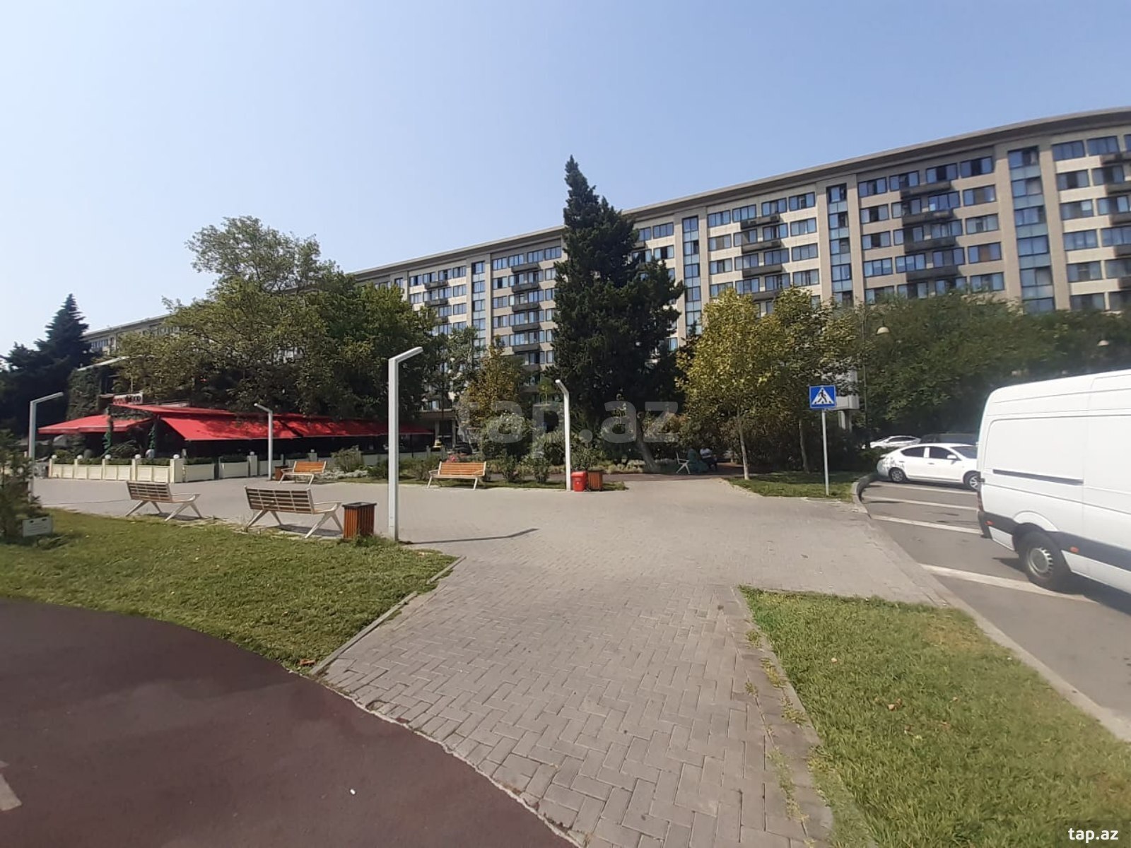 2-otaqlı mənzil kirayə verilir, Atatürk pr., 60 m² (2)