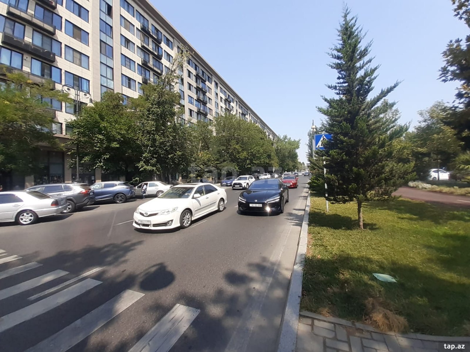 2-otaqlı mənzil kirayə verilir, Atatürk pr., 60 m²
