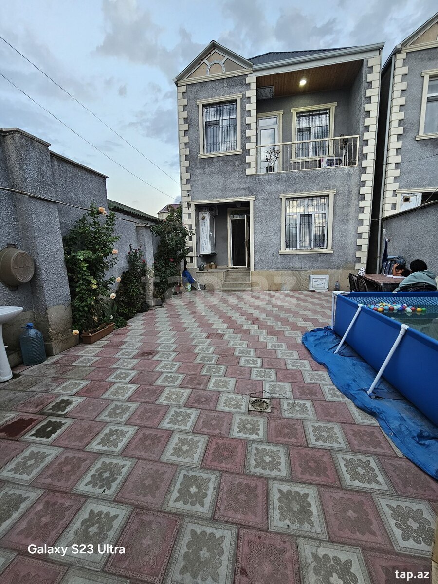 Həyət evi, Corat qəs. (2)