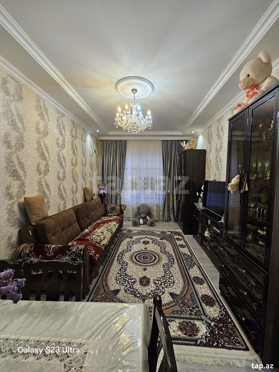 Həyət evi, Corat qəs. (6)