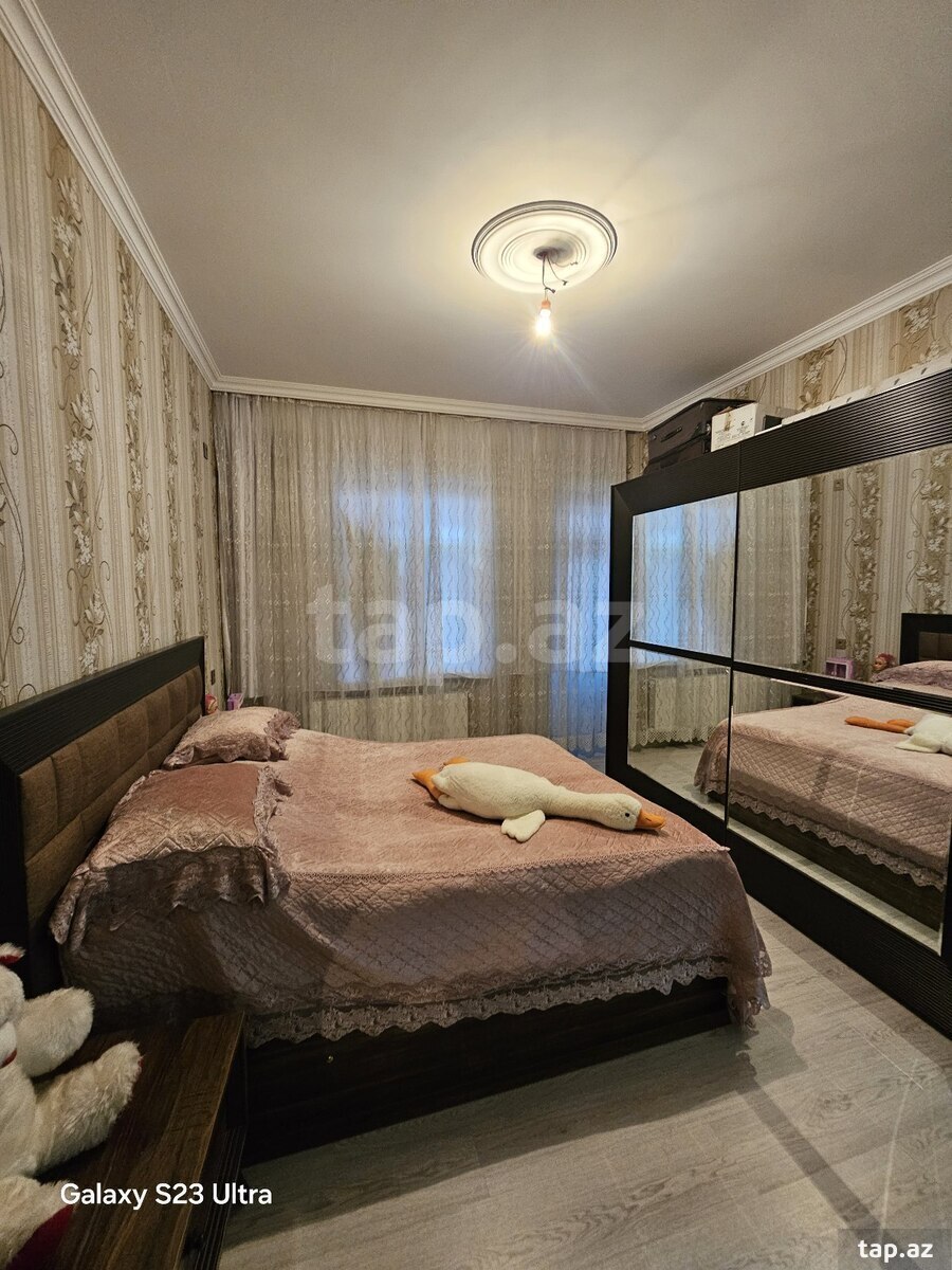 Həyət evi, Corat qəs. (13)