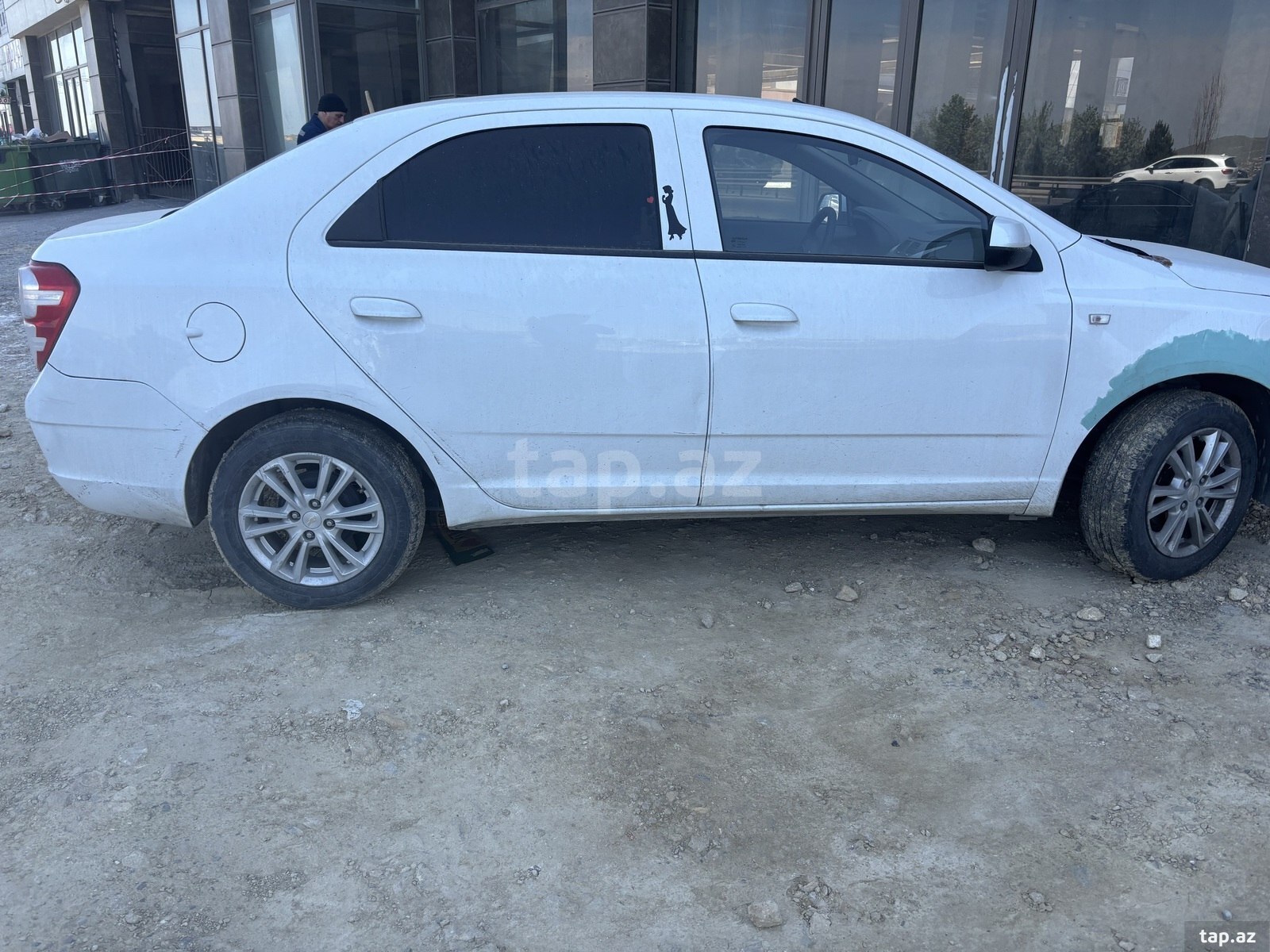 Chevrolet Cobalt, 2024 il (4)
