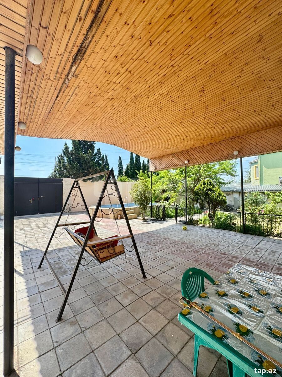Həyət evi, Saray qəs.
