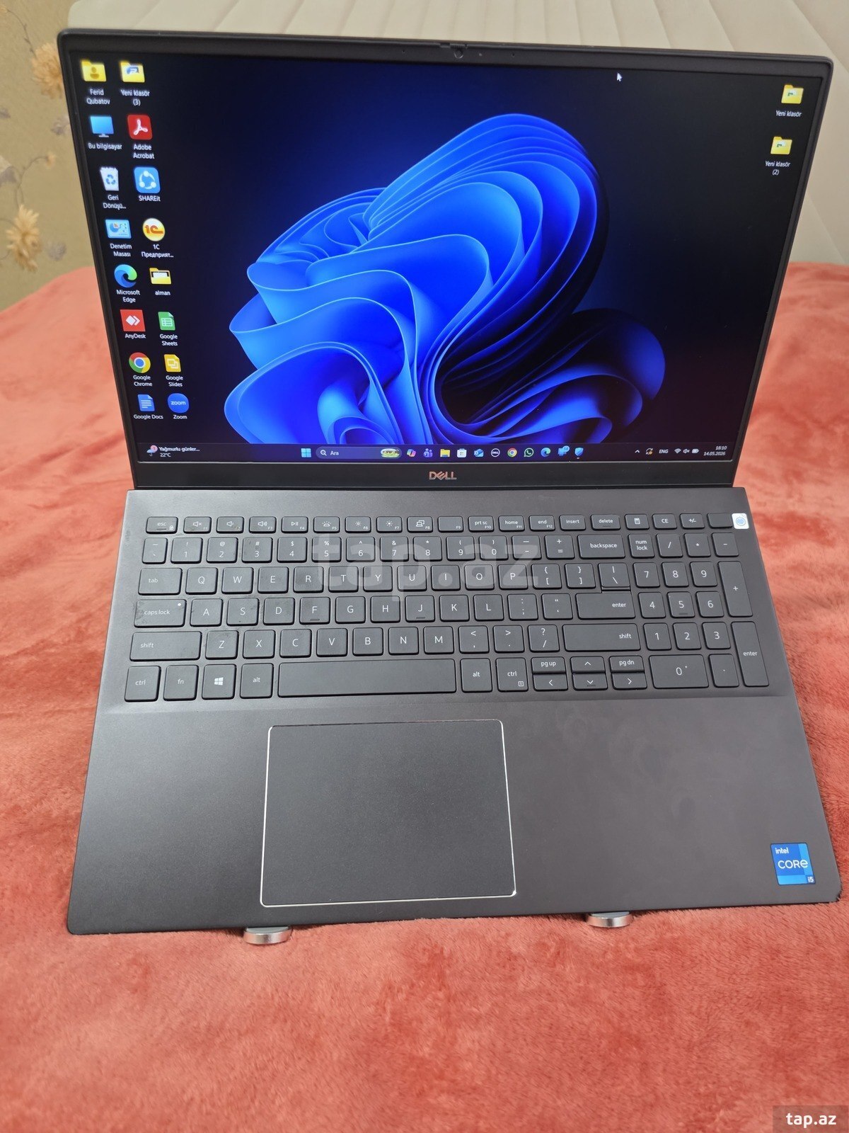 Noutbuk Dell Vostro i5-1135G7