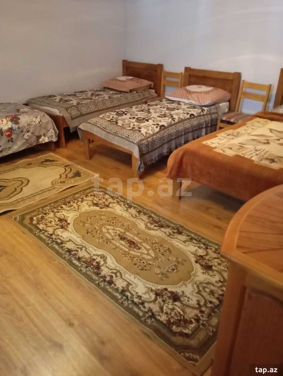 Həyət evi kirayə verilir, Cülyan k. (8)