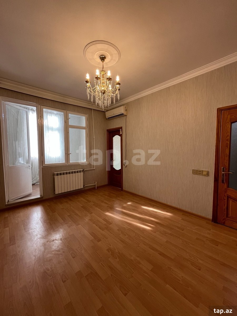 3-otaqlı mənzil, M.Əcəmi m., 70 m² (3)